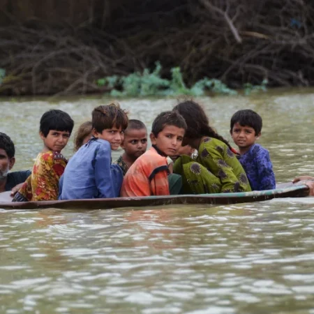 220830-pakistan-floods-mb-0921-3e0010